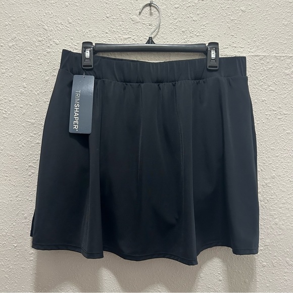 Trimshaper Black Swim Skirt NWT Size 18W - Picture 1 of 7